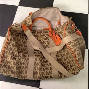 Micheal Kors duffle bag